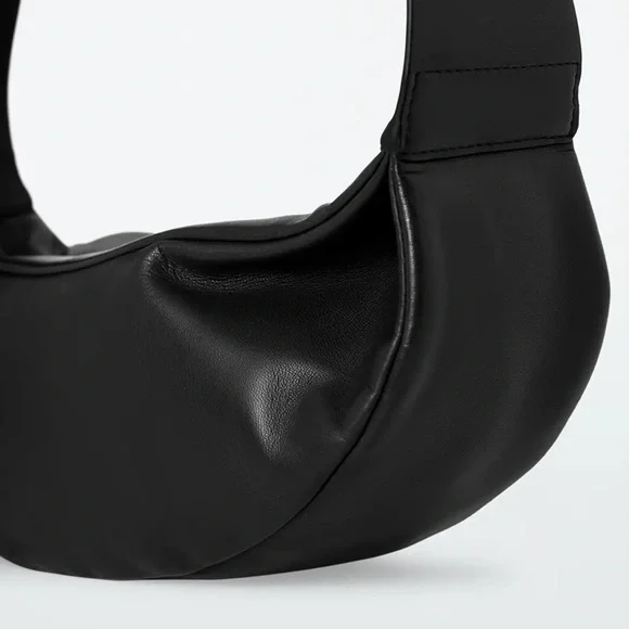 Black Crossbody Bag. COS. Excellent condition. - Picture 5 of 6